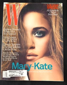 W Magazine Fashion Magazine January 2006. Mary-Kate Olsen Cover - Picture 1 of 3