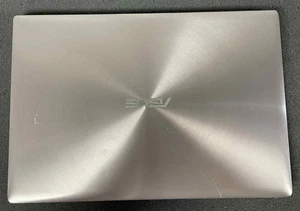 Portátil Asus ZenBook UX303U 13,3" - Core i5-6200U 2,30 GHz 8 GB de RAM sin HD/OS - Imagen 1 de 7