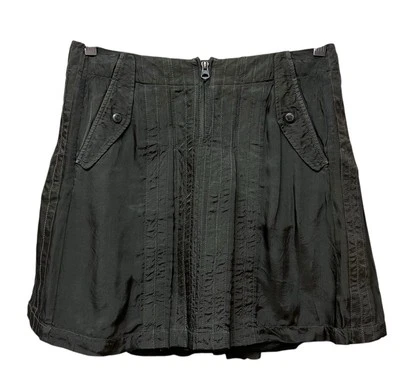 Saia curta A/X Armani Exchange verde metálica broche dobra zíper exposto tamanho 6 NOVO - Imagem 1 de 4