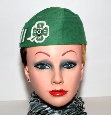 Vintage 1940s 4H Green Felt with Patches & California Pins Womens Beret Size S - Image 1 of 4