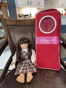 1996 Pre Mattel Pleasant Company Molly American Girl Doll & Carry case - Picture 1 of 15