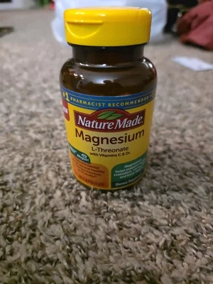 L-treonato de magnesio Nature Made con cápsulas de vitamina C y D3 - 60ct Foto 1 de 4