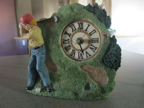 Vintage Golfers Desk Clock, Quartz clock works ! Cover