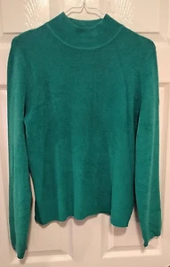 Womens Sweater Top Hampshire Studio Solid Green Very Soft Warm Cozy Size Medium - Picture 1 of 2