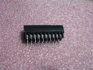 AMP STECKER # 583650-4 NSN: 5935-01-141-0506 - Bild 1 von 3