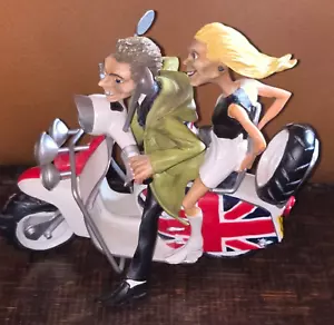 Car Couture, RARE, Mod Scooter “BRIGHTON 64” By Carl Reid, Slight Damage - Picture 1 of 7