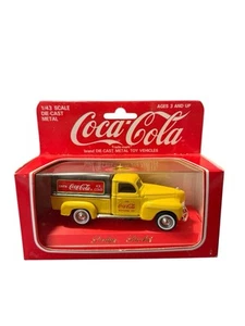 Solido France Coca-Cola DODGE PLATEAU 1:43 Die-Cast Metal Truck YELLOW - Picture 1 of 2