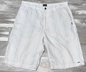 Reef Mens White Shorts size 36 Flat Front Pockets Cotton Poly Striped - Picture 1 of 5