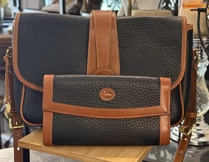 De colección Dooney & Bourke AWL Todo Clima Cuero Bolso Cartera Conjunto Azul Marrón - Imagen 1 de 15
