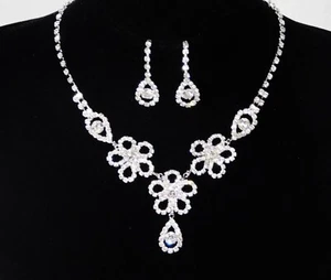 Bridal Necklace and Earrings Set Silver Rhinestone and clear Crystal /15024 - Picture 1 of 5