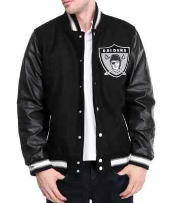 CHAQUETA NEGRA DE LANA UNIVERSITARIA MITCHELL & NESS LAS VEGAS RAIDERS AUTÉNTICA LETTERMAN Foto 1 de 4