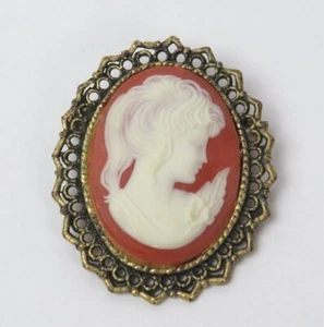 VTG 1950s 60s OUR LADY OF THE SNOWS CAMEO BROOCH 2 3/16" TALL 1 3/4" WIDE - Picture 1 of 12