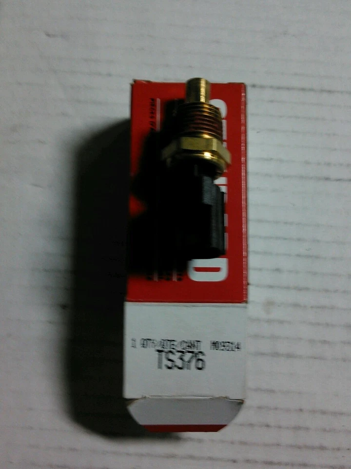 Датчик температуры Standard Motor Products TS376 - Изображение 1 из 2