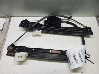 2011-2014, Chrysler 200 LX, Passenger Front Window Regulator 2.4, PN: 68104204AA - Image 1 of 4
