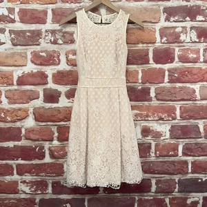 Vince Camuto Dress Womens Size 0 Cream Floral Lace Pleated Evening Formal Zip Up - Picture 1 of 7