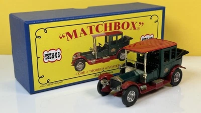 MATCHBOX YESTERYEAR MOY CODE 2 1912 ROLLS ROYCE BURGHLEY HOUSE & PARK / MIB - Image 1 of 4