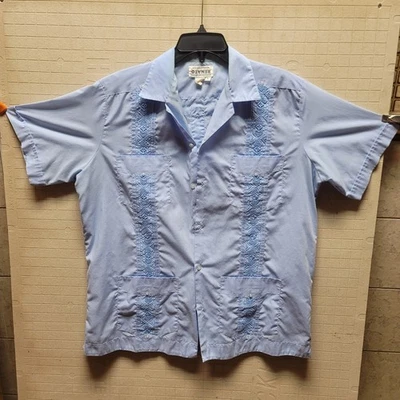 Camisa Renato Azul Hombre Talla Grande Manga Corta Bolsillos Frontales Guayabera  Foto 1 de 4