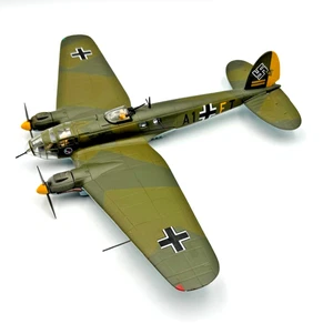 Corgi Aviation, Heinkel He-111 H-3 KG53 Condorlegion France 1940, AA33711, 1:72 - Picture 1 of 16