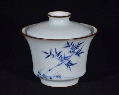Tazón de té de grano de bambú azul y blanco de la antigua dinastía Qing Qianlong de China de 3"" Foto 1 de 4