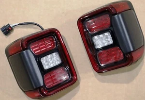 20-25 Jeep Gladiator LED Taillights OEM Pair 68336582AG 68336583AG Factory Mopar - Picture 1 of 13