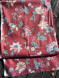 Tejido Scotchgard usado en excelente estado 1983 diseños interiores 2 1/3 yardas granate/floral - Imagen 1 de 2