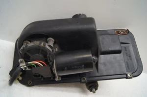 1998 JAGUAR XJ8 L Front Windshield Wiper Motor Assembly GNC8951AB - Picture 1 of 9
