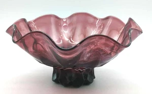 Vtg  Amethyst Ruffled Edge Blown Glass 7” Pedestal Compote Purple With White - Picture 1 of 9