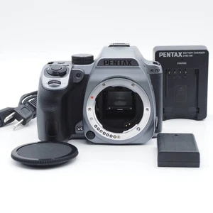 Pentax K-70 Body Silver Working - Picture 1 of 10