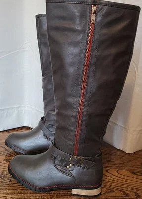 Journee Collection NWOT Women's GRAY Knee High Riding Boots Red Zipper🔥Sz 8 - Image 1 of 4