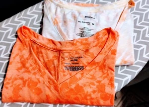 Sonoma The Everyday Tee Shirt + Tek Gear Tee. Both SZ Med. Vneck + Short Sleeves - Picture 1 of 11