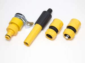 24 Stück Snap Fit & 12 Multi Tap Schlauchverbinder Sprühdüse = 48 Befestigungen - Bild 1 von 1
