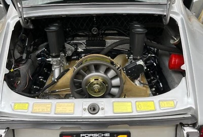 Cuerpo de acelerador individual electrónico ITB refrigerado por aire Porsche 911 inyección de admisión  Foto 1 de 4