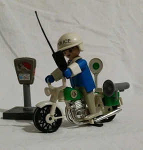 Playmobil 3572 Motorrad Polizist + Parkuhr - Polizei, bespielt, Klicky - Bild 1 von 3