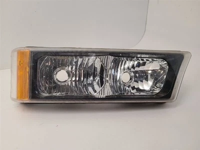 03-07 CHEVY SILVERADO 1500 PICKUP LH Driver Corner Park Light Classic Style   - Image 1 of 4