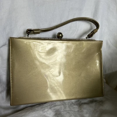 Cartera de mano vintage de vinilo Atna de los años 50 estructura maciza beige/dorado más claro Foto 1 de 4