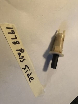 1978 Ford Ranchero GT Passenger Side Interior Light Door Jam Switch Nice!  — 第 1/4 张图片