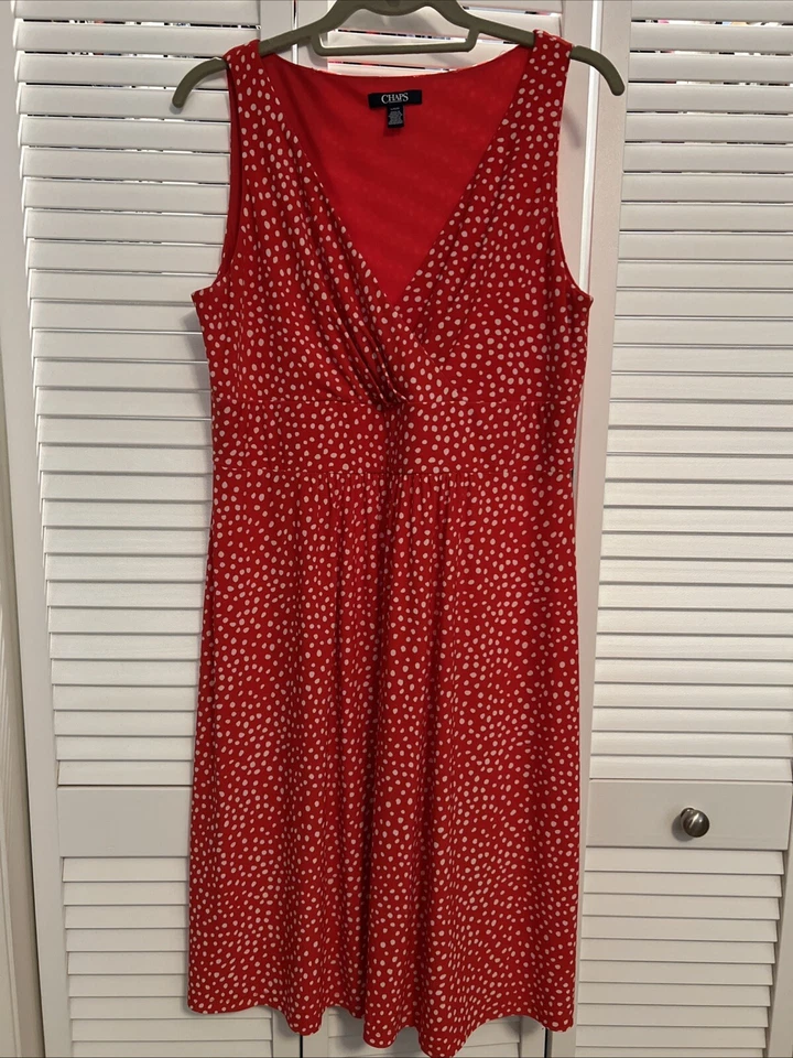 Vestido para mujer CHAPS grande rojo con lunares blancos cuello en V sin mangas Foto 1 de 4