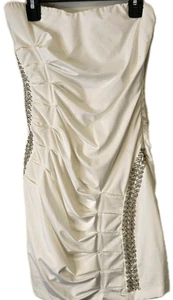 Runway Couture Boutique Kleid Gr. Small Mini Off White Ärmellos Perlen Rüschen - Bild 1 von 14