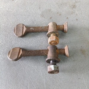 Juego de abrazaderas de sierra de brazo radial Sears Craftsman pernos en estilo modelo # 113.197751 - Imagen 1 de 1