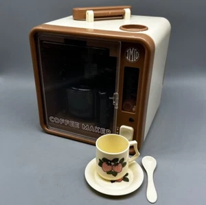 IMCO Vintage Toy Coffee Maker Strawberry Dish Set Made In Hong Kong - Picture 1 of 15