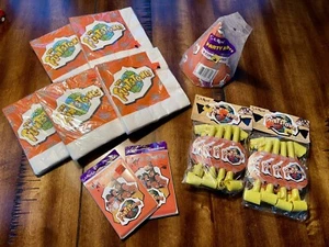 The Flintstones Geburtstag Party Lot 1993 CA Schilf Servietten Blowouts Hüte Einladungen - Bild 1 von 12