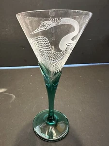 Florian Verde-Crystal Martini Glass Luigi Bormioli? Green Petal Stem Carved Bird - Picture 1 of 7