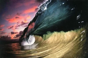 Pink Flash Wave, North Shore, Oahu, Hawaii -- POSTAL - Imagen 1 de 2