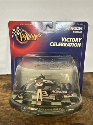 Dale Earnhardt Jr Hasbro 1:43 Winner's Circle 1998 Victory Celebration Foto 1 de 4