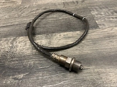 Silenciador de escape de oxígeno O2 02 Yamaha 2015-2023 R3 OEM 1x2-H592A-00-00 * Foto 1 de 3