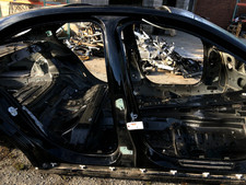 2015-2021 MERCEDES C300 C43 SEDAN RIGHT PASSENGE SIDE B PILLAR BODY CUT CLIP OEM