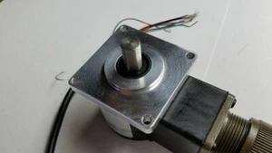 Ledex HD20 encoder with 2000 lines side connector PN HD20 DM-2000-5LD-F10S-1A - Picture 1 of 12