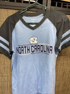 University of North Carolina UNC Tarheels T-shirt Large - Picture 1 of 2