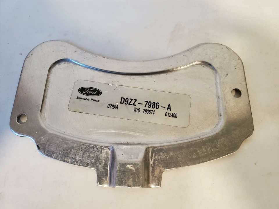 OEM 1979 - 1993 FORD MUSTANG 6 CYLINDER AUTO TRANS INSPECTION PLATE D9ZZ-7986-A - Image 1 of 1