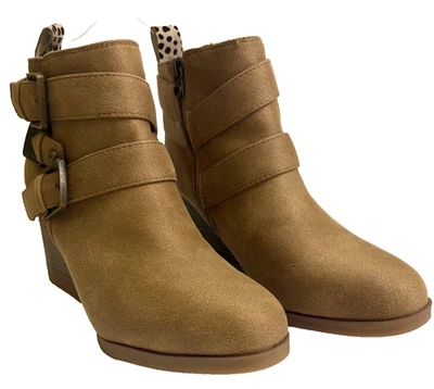 Blowfish Ankle Booties Womens 8.5 Brown Side Zip 3 In Wedge Heel Buckles NWOB - Image 1 of 4